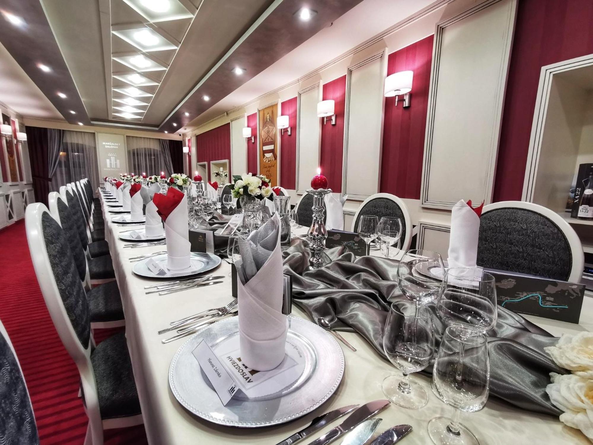 Boutique Hotel Hviezdoslav Kežmarok Esterno foto