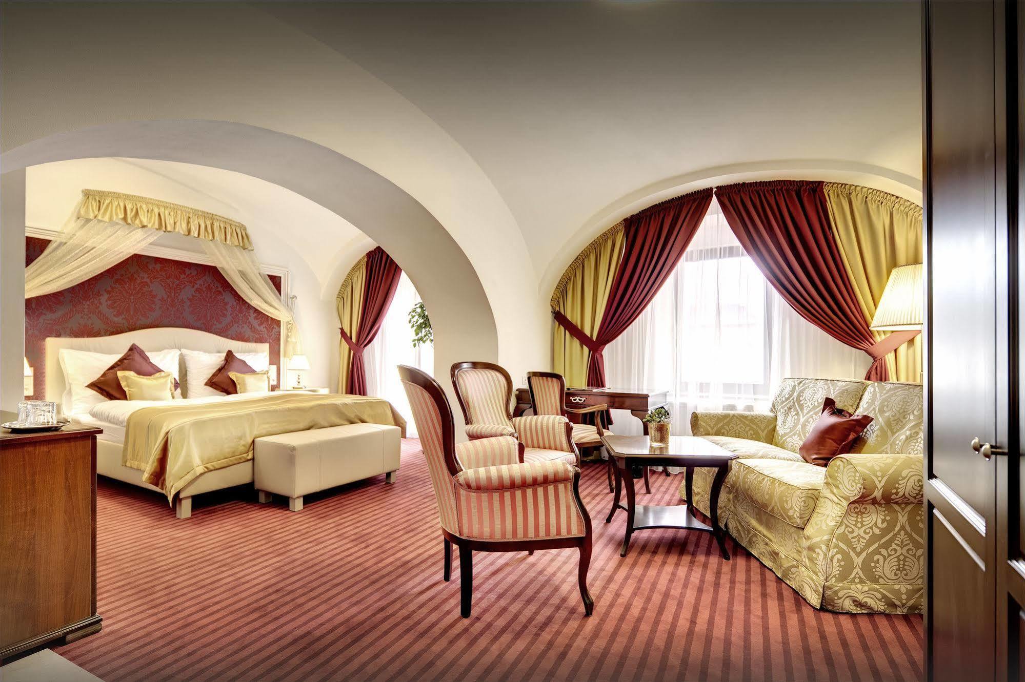 Boutique Hotel Hviezdoslav Kežmarok Esterno foto