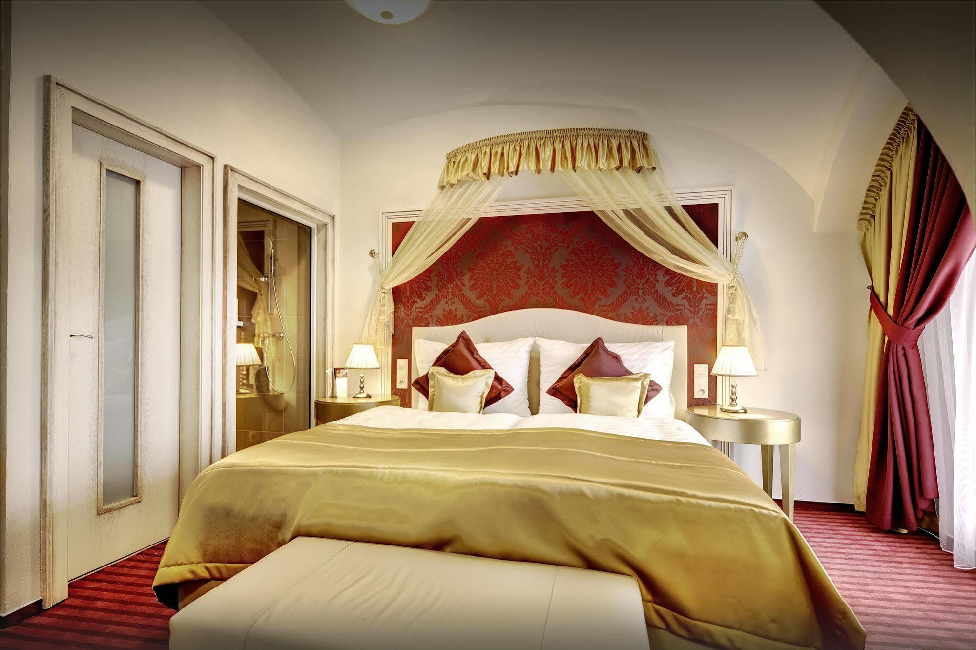 Boutique Hotel Hviezdoslav Kežmarok Esterno foto
